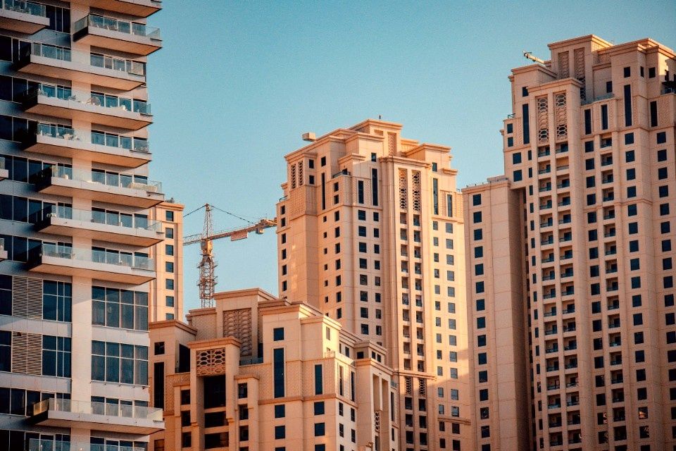 Когда собственник новостройки может избежать оплаты коммунальных услуг