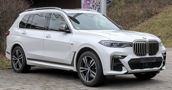 ������� � 200 ���������: ��� ��� � ������ BMW X7 ���� ��������� ������
