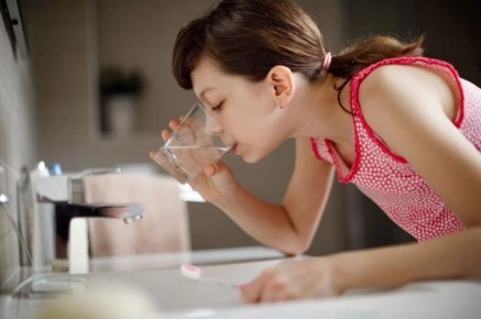 Как избавиться от зубного налета: советы от стоматолога