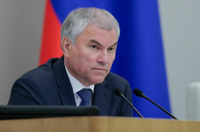 Володин обсудил ключевые законопроекты на встрече с фракциями Госдумы