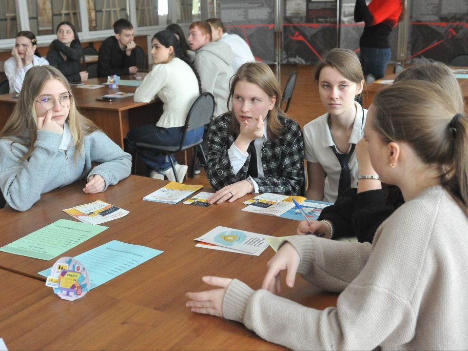 ������� ����� ����� ���������� ����������� �������� ��� ���������� � ��������� ��������� � �������� �� 14 �� 18 ��� �� ������� � �������