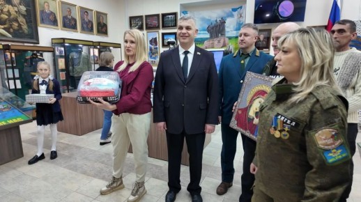 Из Тамбовской области бойцам СВО передали праздничный гуманитарный груз