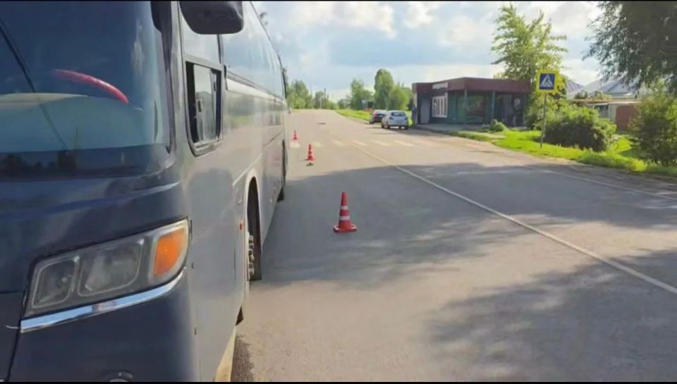 Водителю автобуса, сбившему на пешеходном переходе в Донском 12-летнюю девочку, вынесли приговор