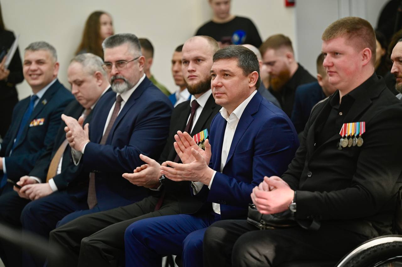 Евгений Первышов: Накануне Дня защитника Отечества провели заседании регионального отделения Ассоциации ветеранов СВО Евгений Первышов: Накануне Дня защитника Отечества провели заседании регионального отделения Ассоциации ветеранов СВО