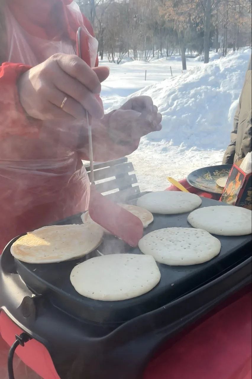 В Тамбове продолжают праздновать Масленицу В Тамбове продолжают праздновать Масленицу