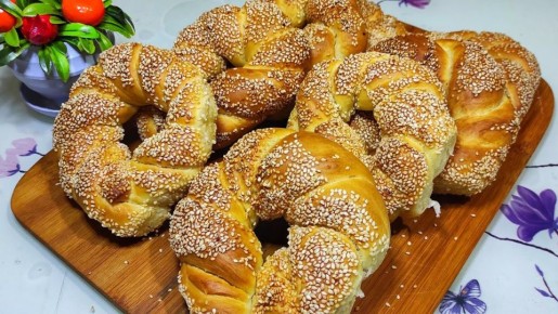 Турецкие симиты: хрустящие снаружи и нежные внутри