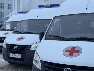 В Тамбовской области установили ежемесячную доплату водителям скорой помощи