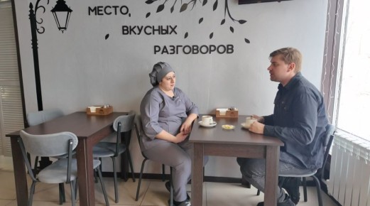 Многодетная мать из Тамбовской области открыла кафе с помощью соцконтракта