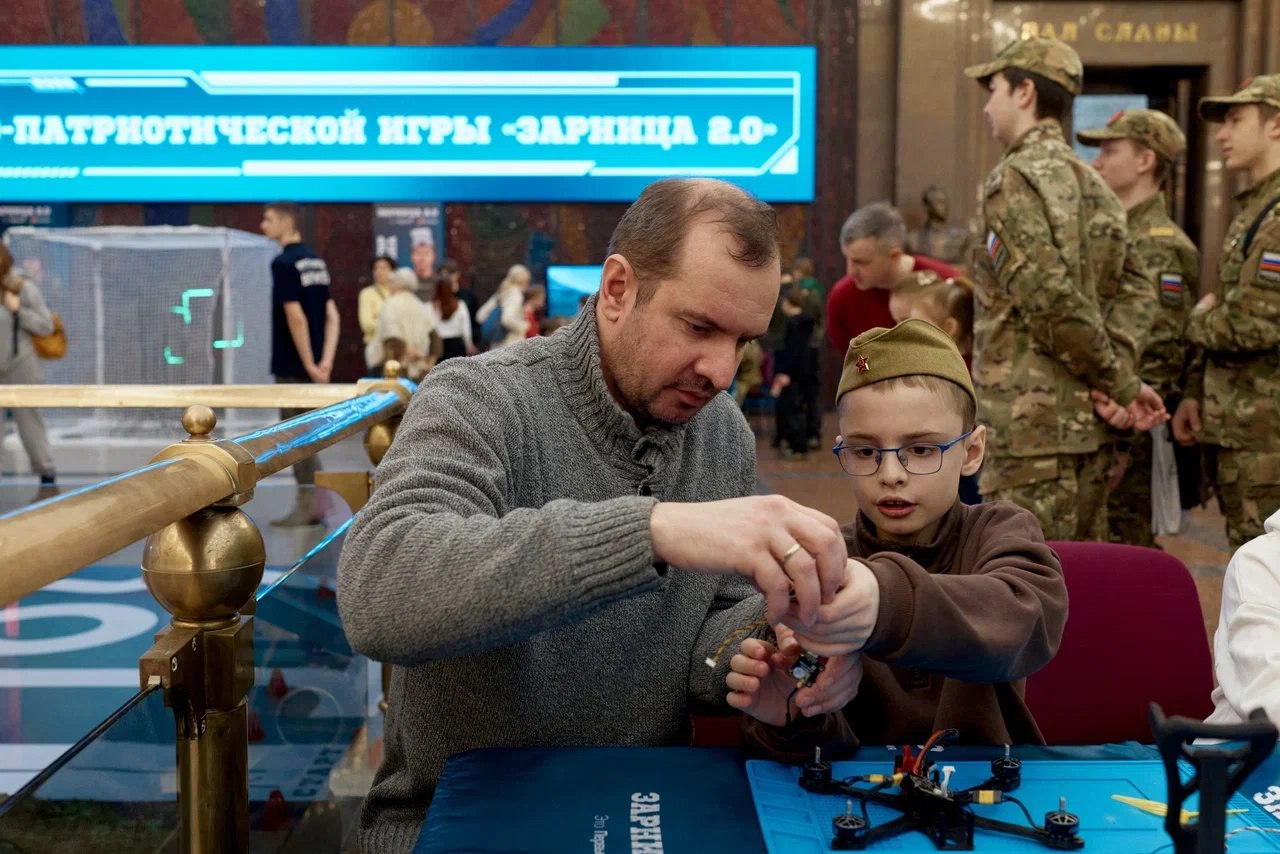 В День защитника Отечества в Москве стартовал третий сезон Всероссийской военно-патриотической игры «Зарница 2.0»