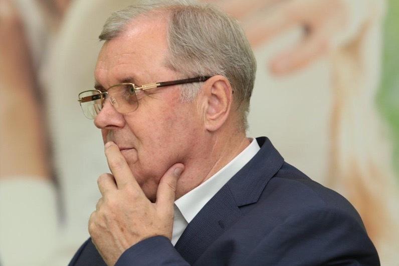 Школу в Никифоровском округе продолжают ремонтировать Школу в Никифоровском округе продолжают ремонтировать