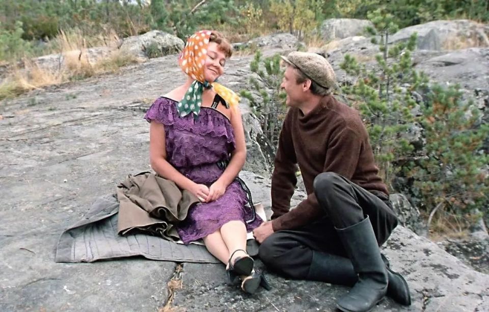 Пять фильмов на 8 марта. "Любовь и голуби" (12+)