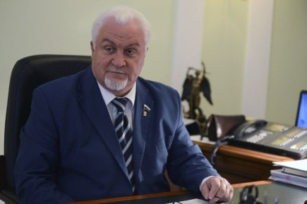 Спикеру облдумы Евгению Матушкину вручили орден Дружбы