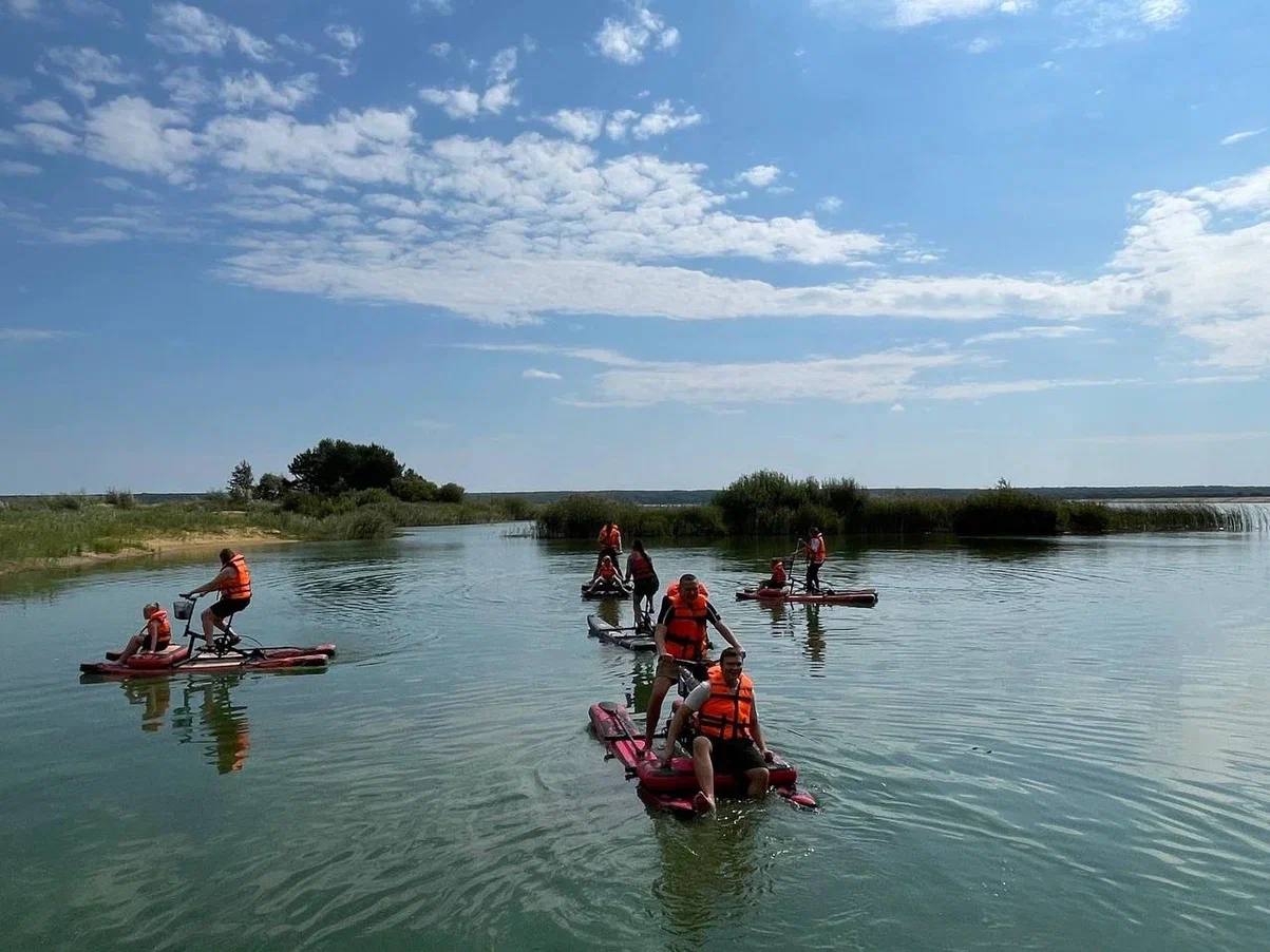 В прошлом году Антон Мельников из Котовска выиграл грант - почти 750 тысяч рублей на создание семейного туристического клуба - за лето проект объединил почти 200 человек