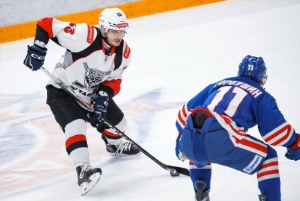 ХК «Тамбов» проиграл «СКА-ВМФ» в Санкт-Петербурге со счётом 2:5