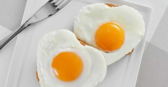 Секреты идеальной яичницы, которые изменят ваше утро