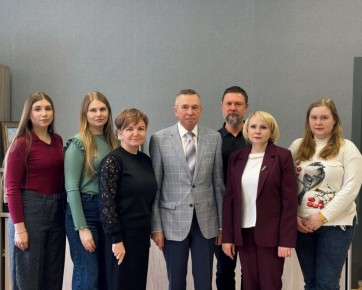 � ���������� �������� ������ � �������� �������� � ���������� ������� �������������� 4 ������