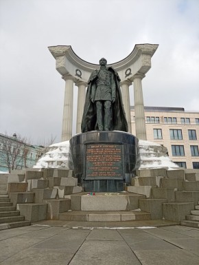 Трапезная у Храма Христа Спасителя: как перекусить с душой