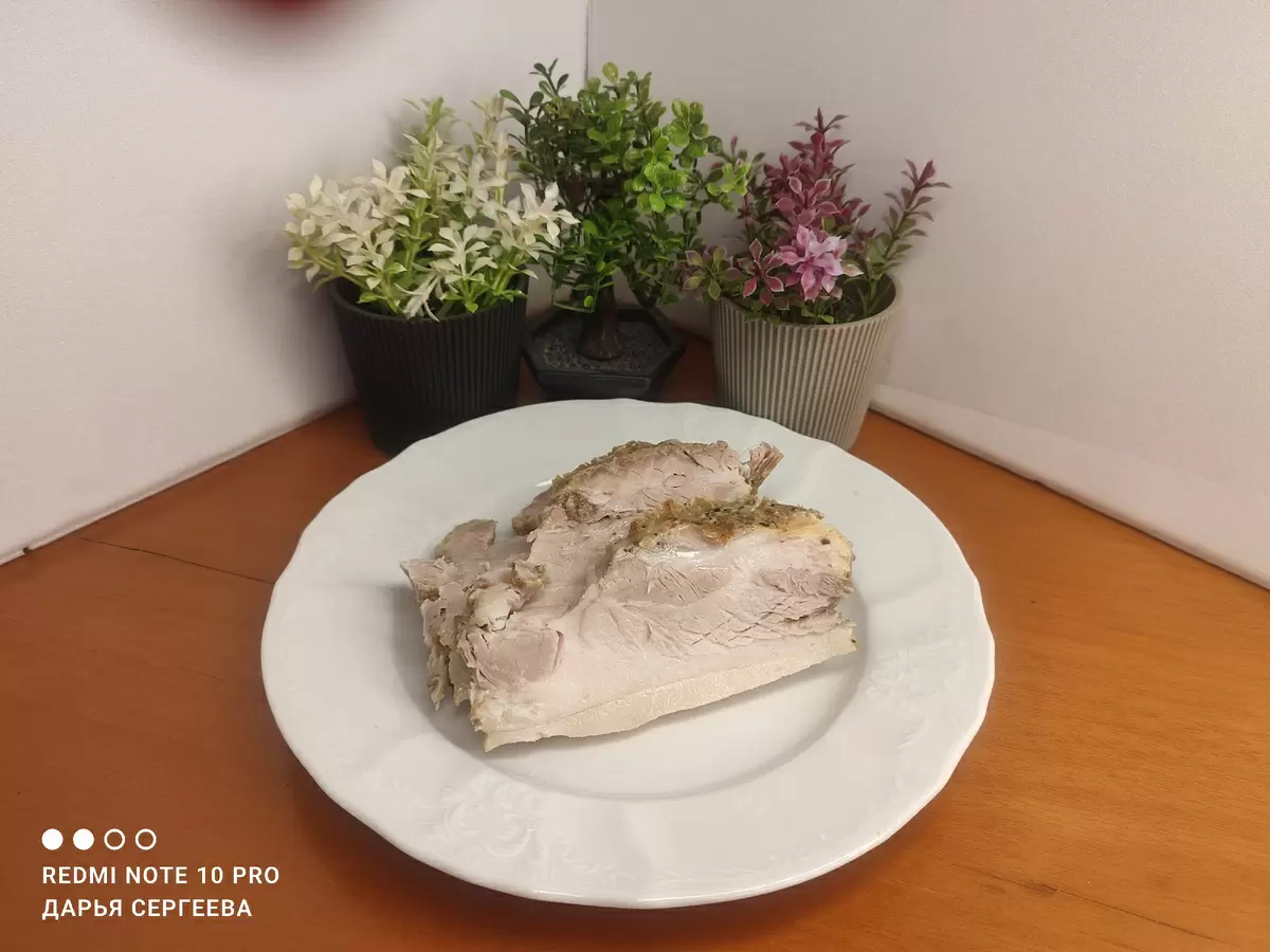 Ароматный подчеревок с можжевельником: как создать запеченное сало