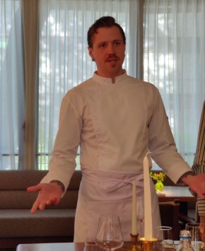 Новый гастрономический шедевр от Дмитрия Денисова: сет «Луна» в ресторане «Афина»