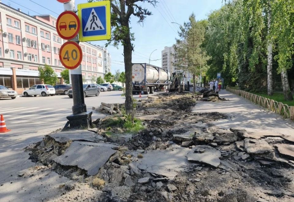 Сегодня на улице Чичканова, на участке от Советской до улицы Бориса Васильева, стартовали дорожные работы