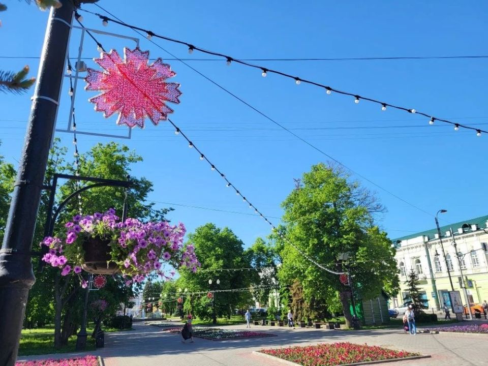 Улицы Тамбова украшают ко Дню города