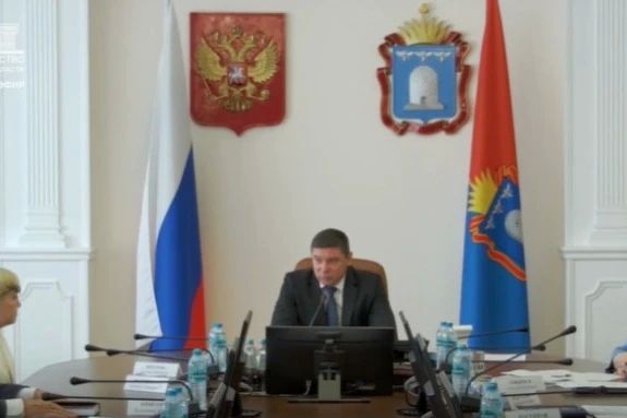 В Тамбовской области произошли отключения электричества из-за ураганного ветра