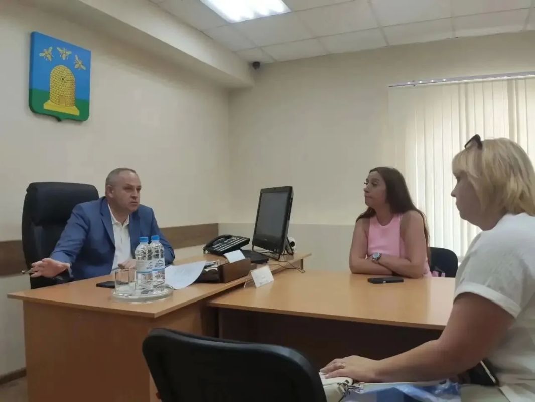 Глава администрации города Тамбова Максим Косенков провёл очередной приём граждан Глава администрации города Тамбова Максим Косенков провёл очередной приём граждан