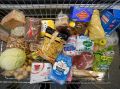 Цены на продукты в России продолжают снижаться