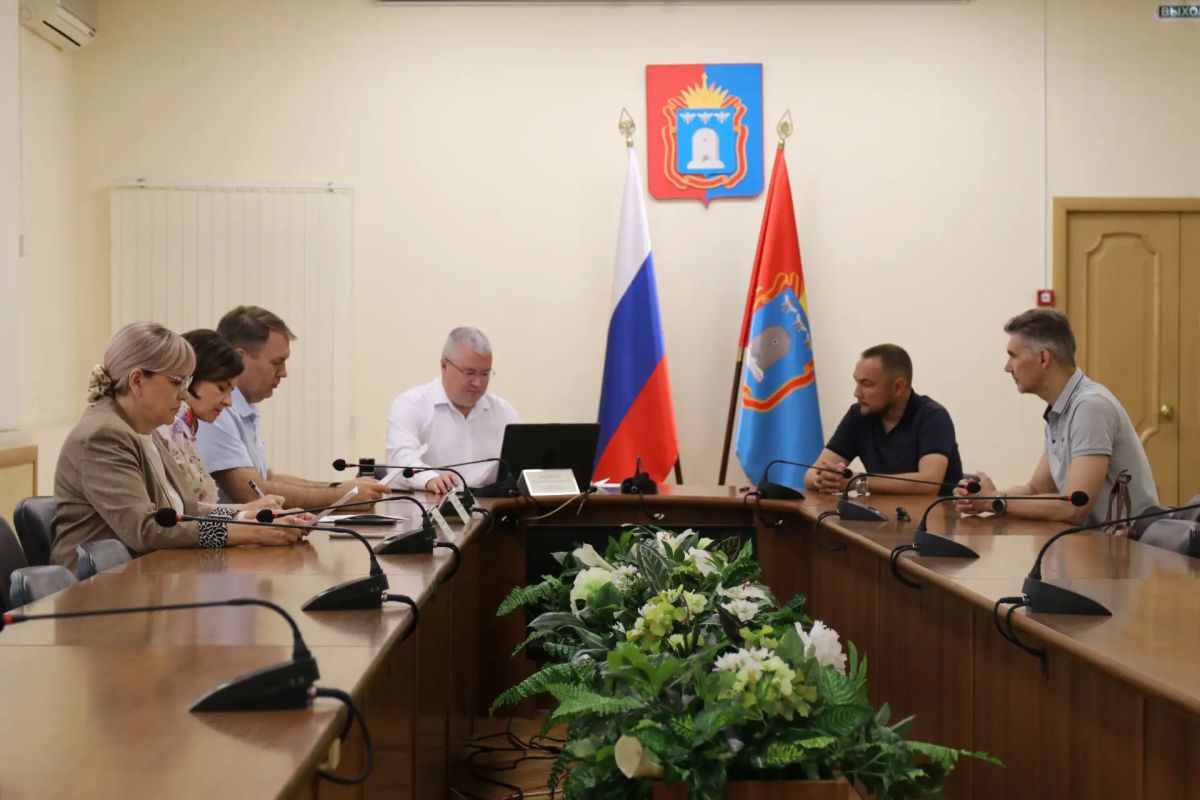 Кандидат в депутаты Государственной Думы Александр Асеев представил документы для регистрации