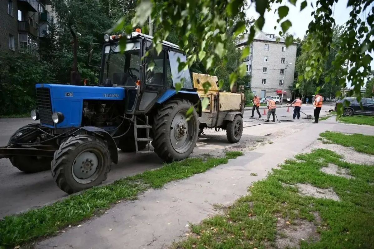 В Тамбове отремонтировано 15 тысяч квадратных метров дорог В Тамбове отремонтировано 15 тысяч квадратных метров дорог