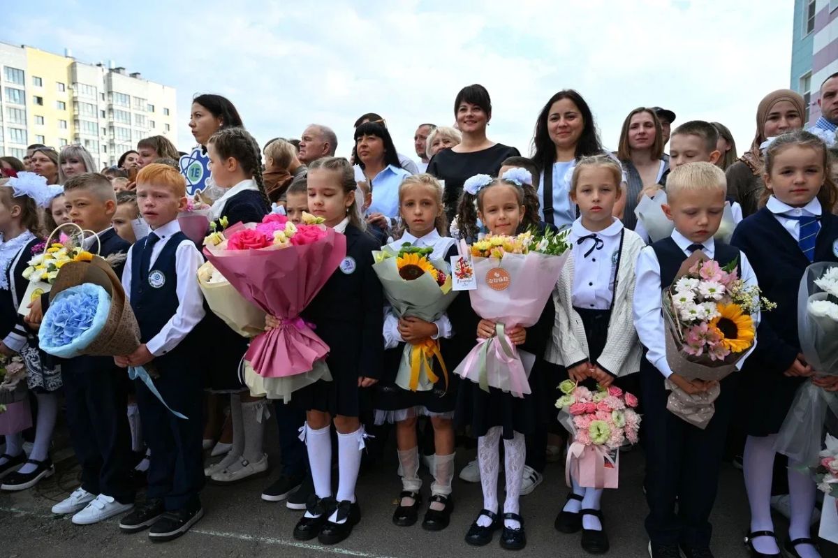 Максим Косенков: Во всех школах города сегодня было многолюдно Максим Косенков: Во всех школах города сегодня было многолюдно