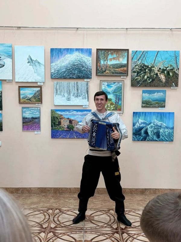В Тамбове открылась выставка «Тишина вершин В Тамбове открылась выставка «Тишина вершин