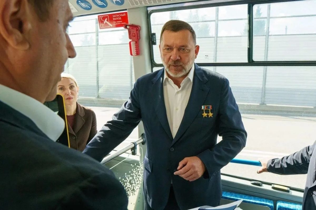 Дмитрий Саблин: Новые автобусные маршруты начинают работу в ТиНАО Дмитрий Саблин: Новые автобусные маршруты начинают работу в ТиНАО