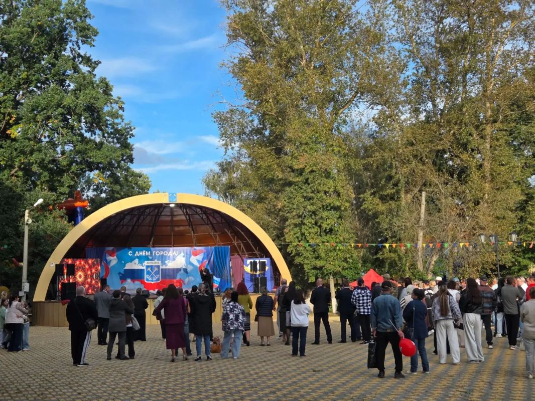 Поздравляем жителей города Моршанска с днём города! Поздравляем жителей города Моршанска с днём города!