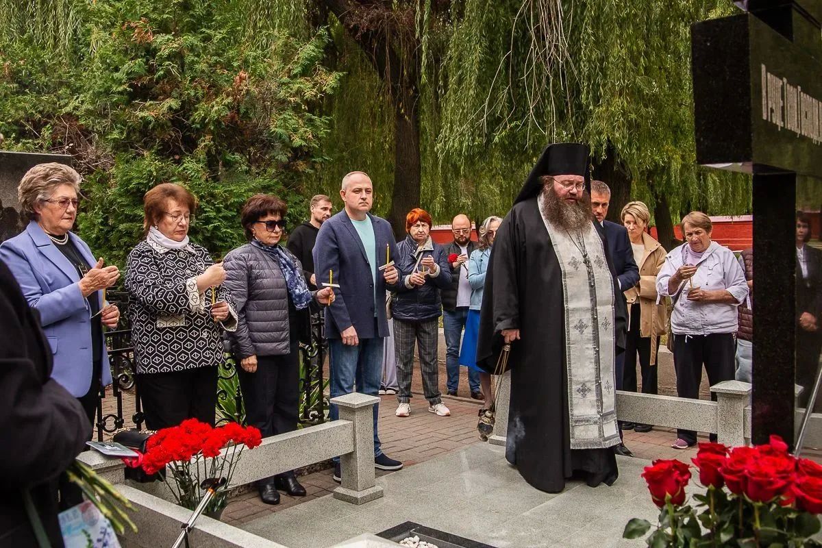В Тамбове почтили память первого мэра, почетного гражданина города Валерия Коваля В Тамбове почтили память первого мэра, почетного гражданина города Валерия Коваля