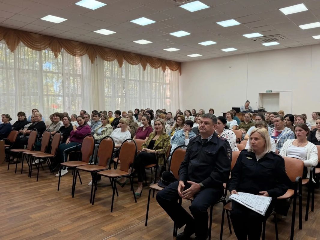 Госавтоинспекция, родители и школы объединились ради безопасности детей Госавтоинспекция, родители и школы объединились ради безопасности детей