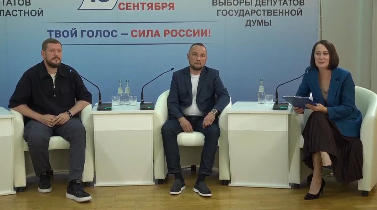 Участниками брифинга в медиацентре Единого дня голосования стали депутат Тамбовской городской Думы Александр Асеев и член высшего совета ЛДПР Никита Березин