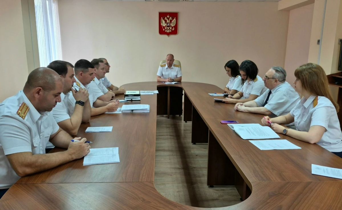 Председатель региональной общественной организации «Союз ветеранов следствия» Тамбовской области Виктор Владимирович Сажнев принял участие в заседании аттестационной комиссии при региональном следственном управлении Председатель региональной общественной организации «Союз ветеранов следствия» Тамбовской области Виктор Владимирович Сажнев принял участие в заседании аттестационной комиссии при региональном следственном управлении