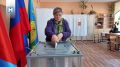 В Тамбовской области впервые голосующие избиратели получают памятные сувениры с символикой выборов 2026 года