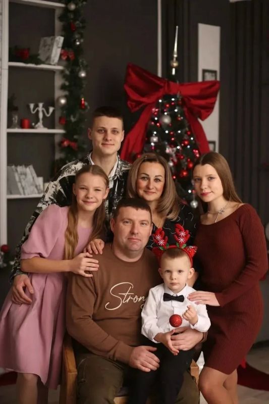 Многодетная семья из Мичуринска награждена медалью ордена «Родительская слава»