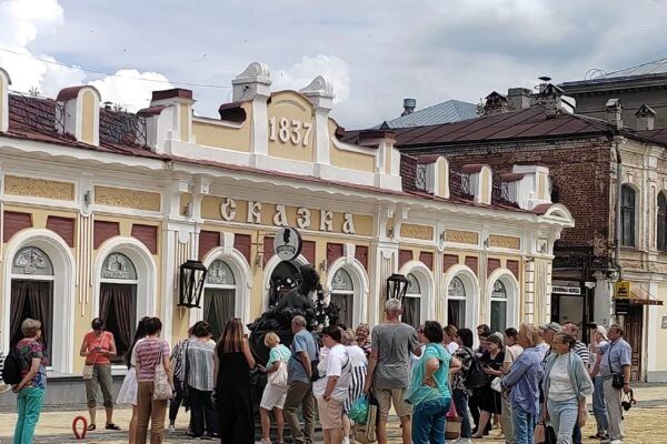 Сегодня Россия празднует Всемирный день туризма, а в Тамбове завершается профильная Неделя туризма: с 19 сентября в городе прошло около 40 экскурсионных, культурнопросветительских и гастрономических событий