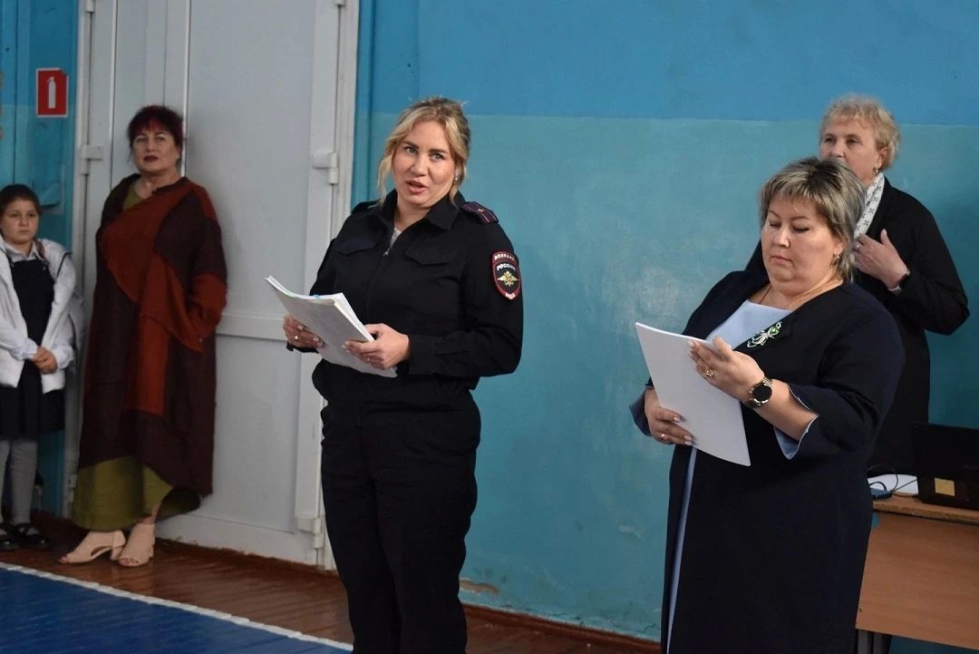 Инспектор ПДН ОМВД «Жердевский» провела с ребятами беседу о профилактике употребления наркотических веществ Инспектор ПДН ОМВД «Жердевский» провела с ребятами беседу о профилактике употребления наркотических веществ