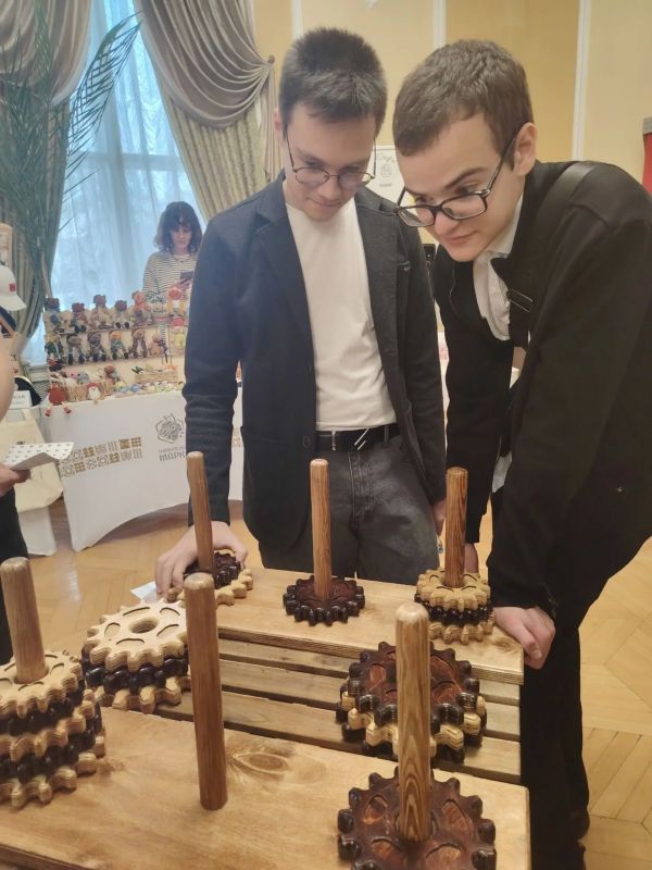 В День торжественного открытия конкурса «Лучший механизатор» для участников и гостей мероприятия была организована насыщенная праздничная программа В День торжественного открытия конкурса «Лучший механизатор» для участников и гостей мероприятия была организована насыщенная праздничная программа