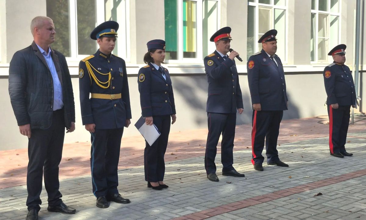 В кадетском корпусе имени графа И.И. Воронцова-Дашкова города Тамбова открылась созданная по инициативе СК России передвижная выставка «Без срока давности В кадетском корпусе имени графа И.И. Воронцова-Дашкова города Тамбова открылась созданная по инициативе СК России передвижная выставка «Без срока давности