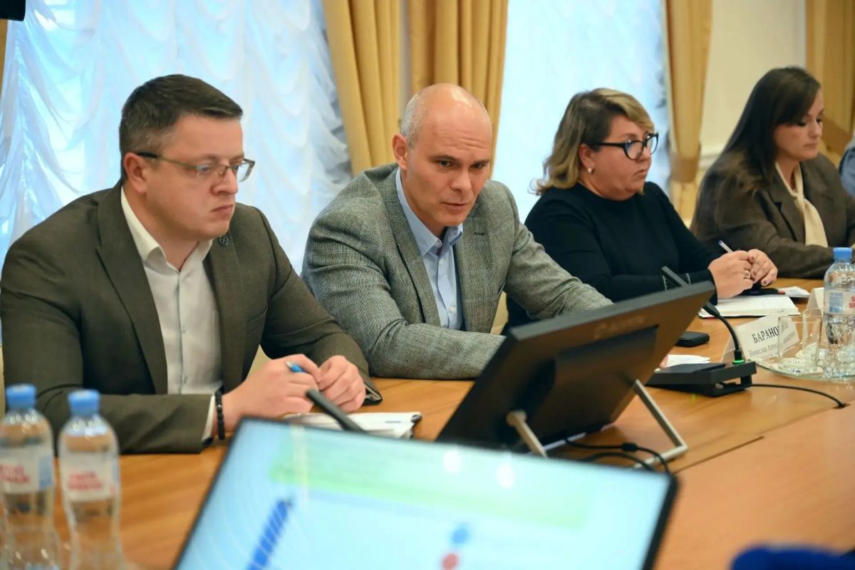 Максим Косенков: Подвели итоги обследования всех ларьков и павильонов, установленных в городе Максим Косенков: Подвели итоги обследования всех ларьков и павильонов, установленных в городе