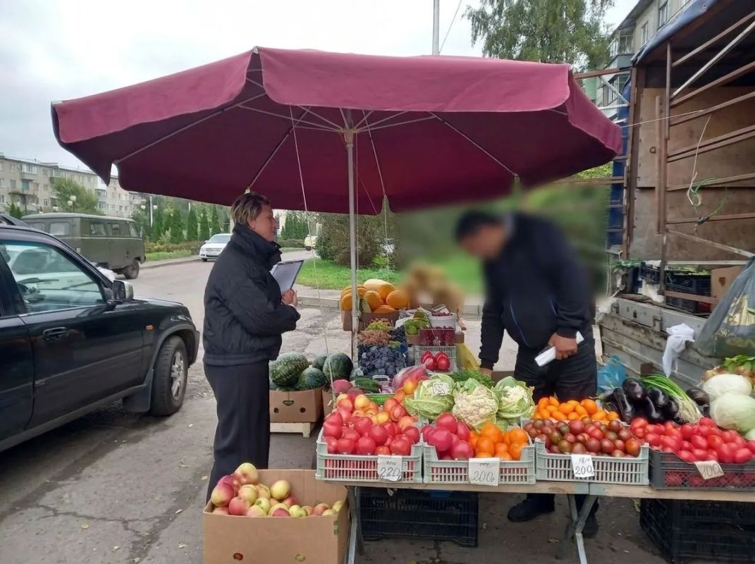 В Тамбове прошли рейдовые мероприятия по пресечению незаконной уличной торговли В Тамбове прошли рейдовые мероприятия по пресечению незаконной уличной торговли