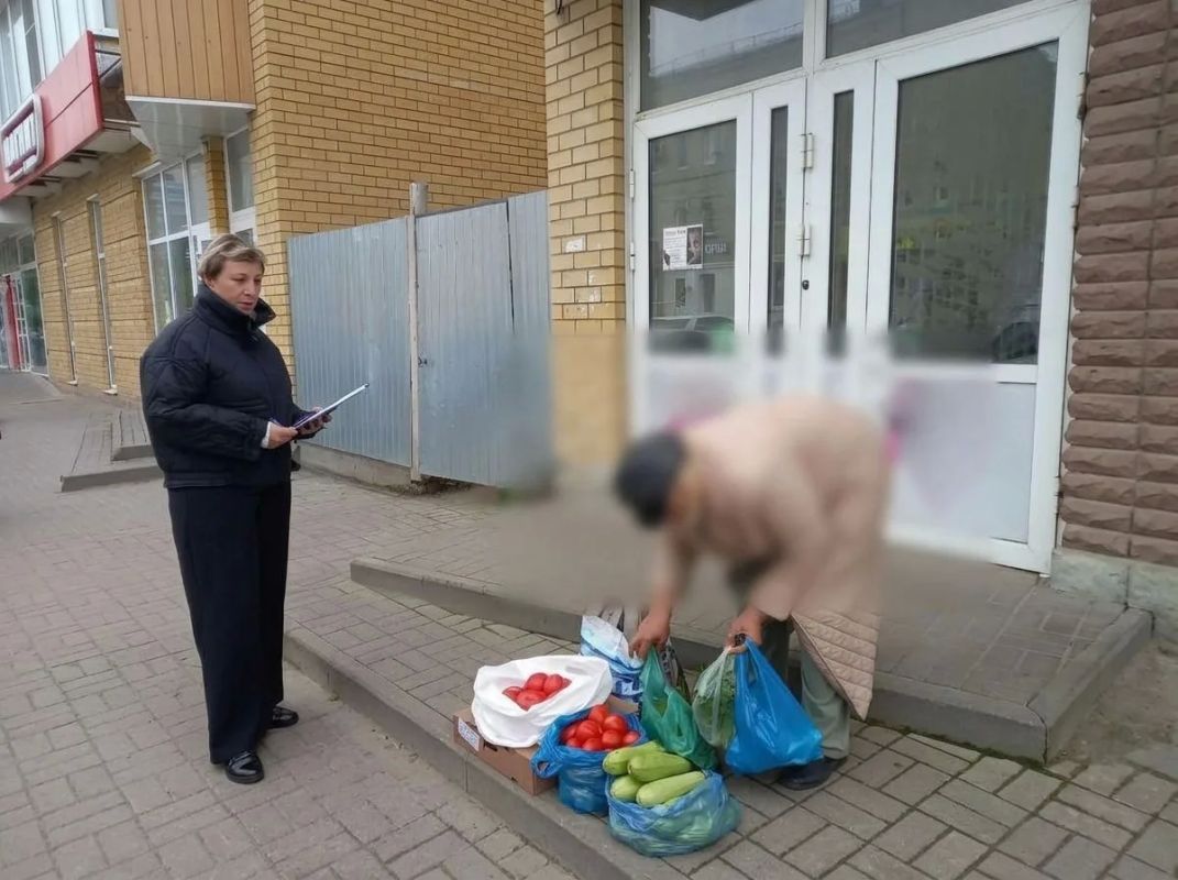 В Тамбове прошли рейдовые мероприятия по пресечению незаконной уличной торговли В Тамбове прошли рейдовые мероприятия по пресечению незаконной уличной торговли