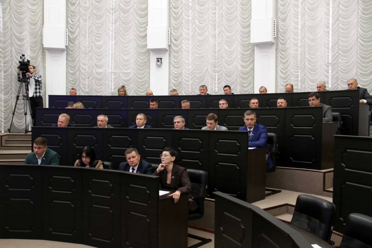 2 октября под председательством Алексея Позднякова состоялось второе заседание Тамбовской областной Думы восьмого созыва