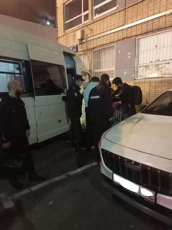 Полиция депортировала из Тамбовской области четырёх иностранцев Полиция депортировала из Тамбовской области четырёх иностранцев