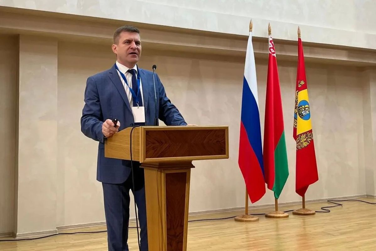 Профессор Державинского вуза Андрей Прохоров провёл мастерскую на медиафоруме в Могилёве
